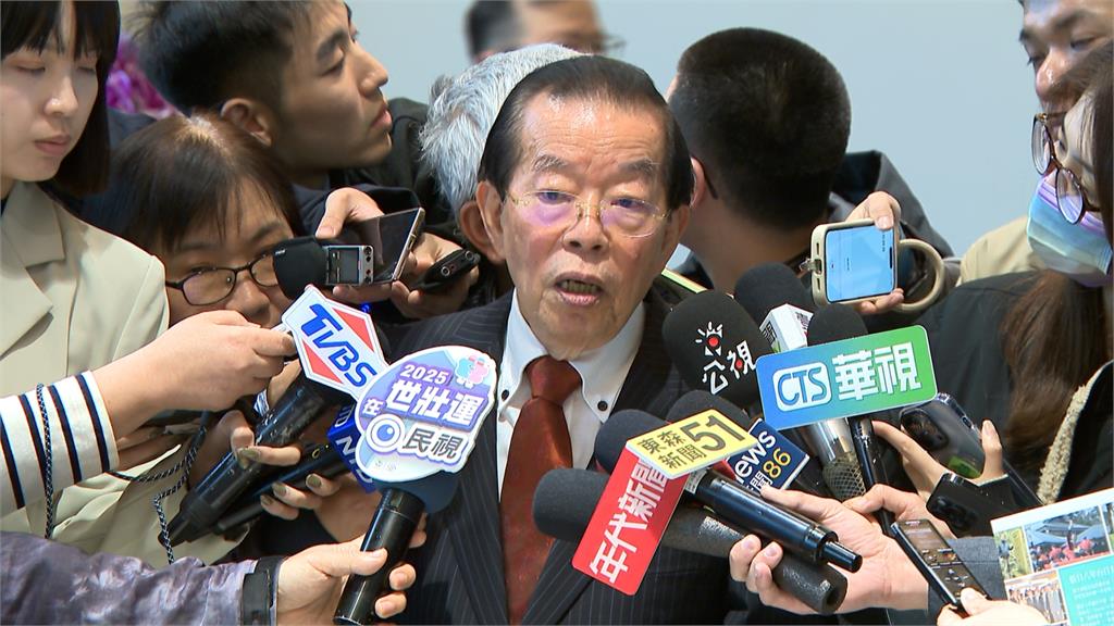 謝長廷出書談駐日像「孤雁獨飛」 最難忘促日送疫苗給台