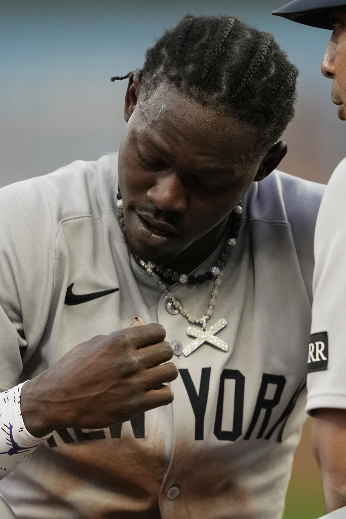 MLB(影)/洋基和皇家結怨更深了! 兩隊先發三壘手因盜壘而互嗆