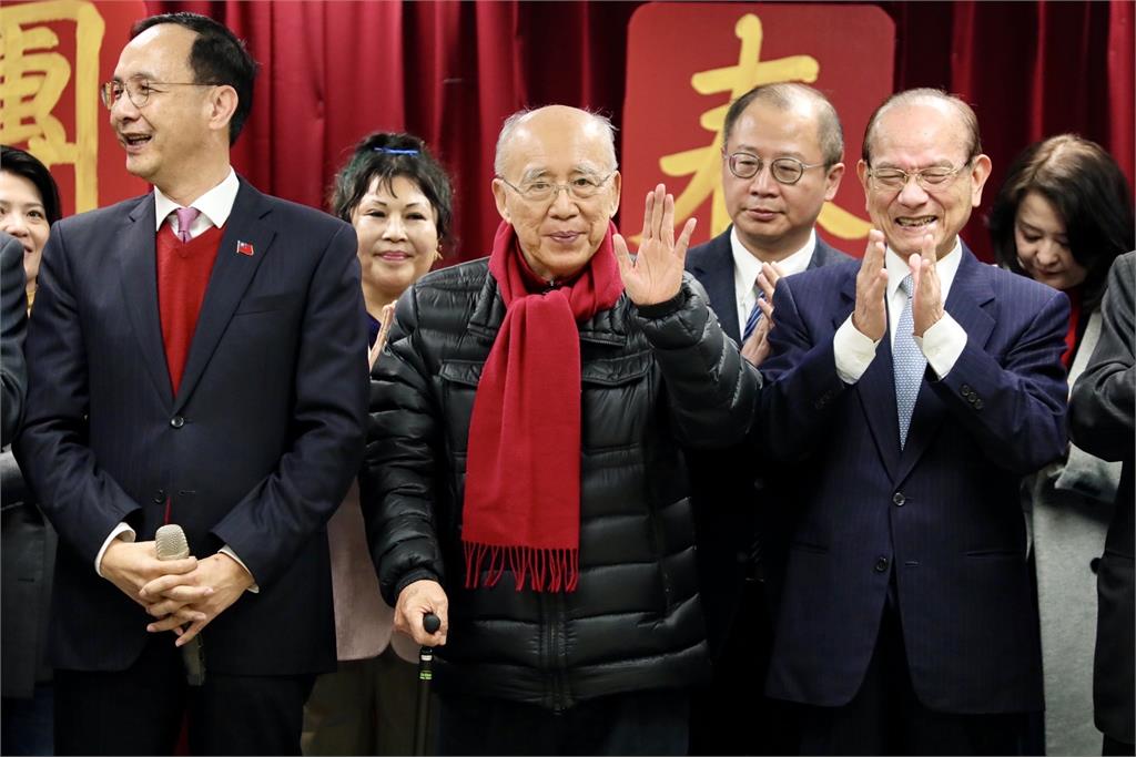 快新聞/連署剷藍委!19罷團今送件 朱立倫喊話賴清德:新的一年應以德服人