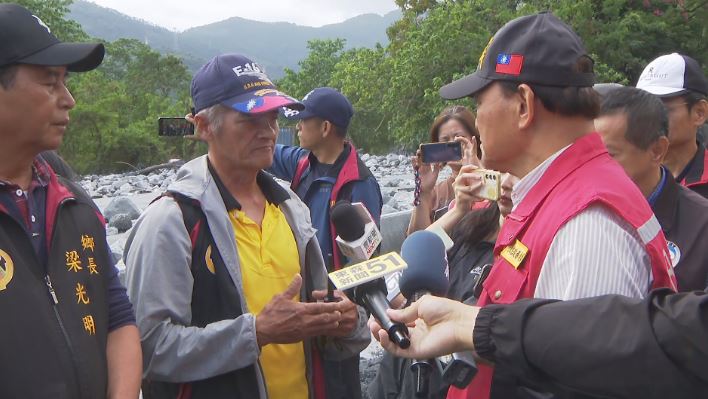 久違!鳳林萬榮居民終能返家 鏟子超人再現幫清淤