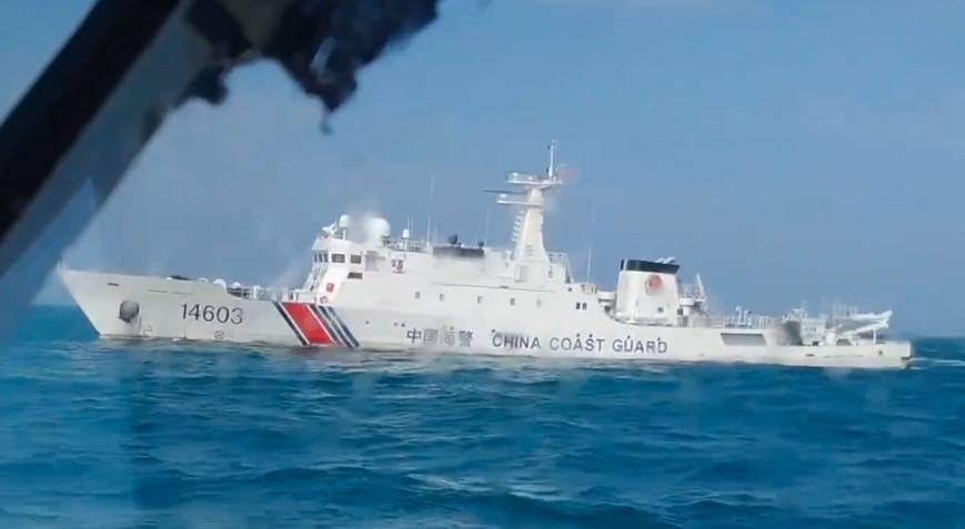 連2天擾金門!中「4艘海警船」闖限制水域 台灣海巡艦艇併航驅離