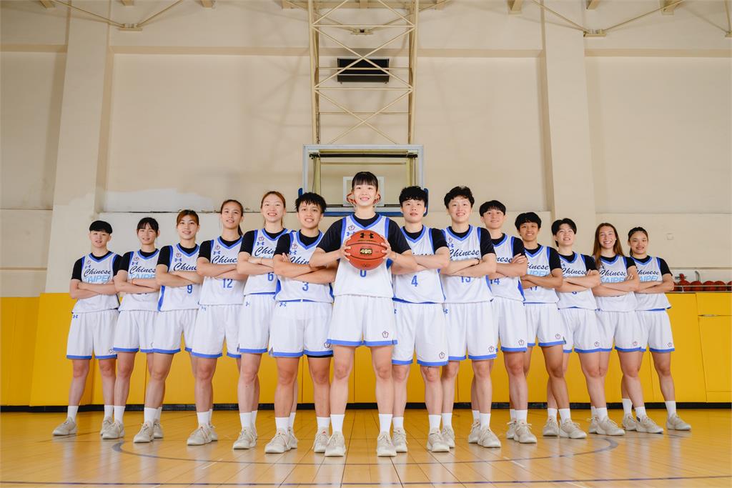 世大運／女籃台灣隊全新戰袍亮相　運動品牌向下紮根贊助柯瑞簽名球鞋