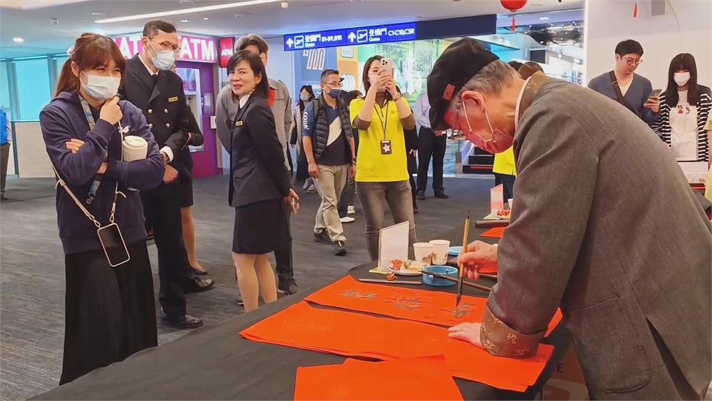 愛上台灣人情味、著迷繁體字魅力 日本書法家「渡邊秀碩」深根台灣