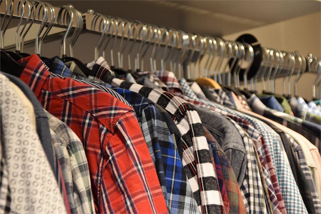 衣服褲子穿多久洗一次?美專家曝解答 點名「這1物」:務必洗過再穿