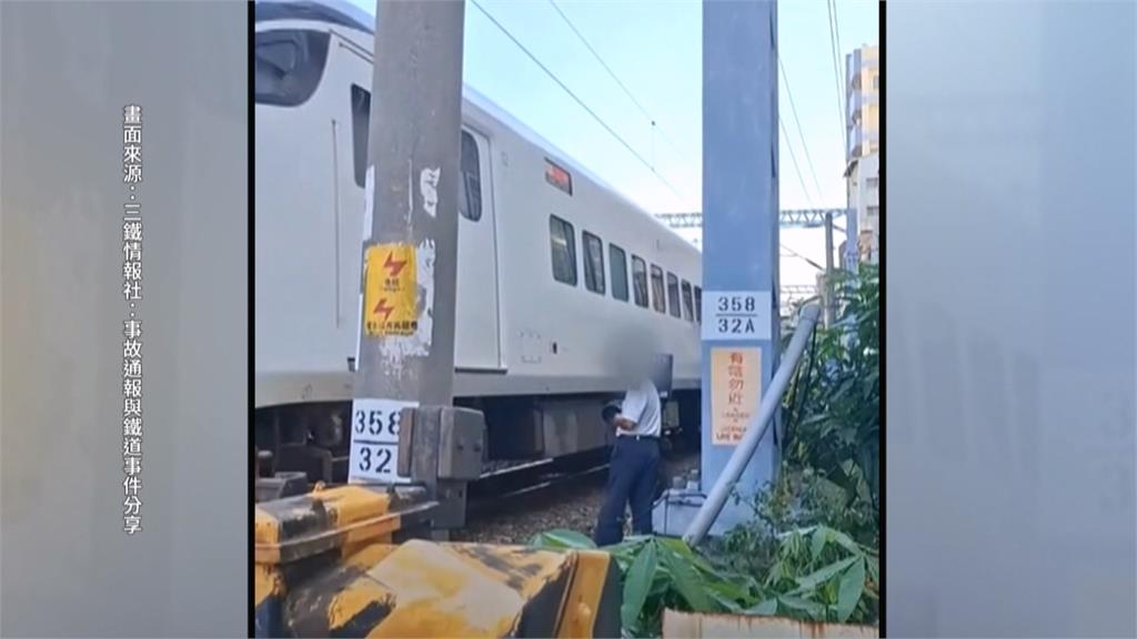 超危險！台南鐵路地下化倒數　民眾為留念驚險「闖平交道拍照」