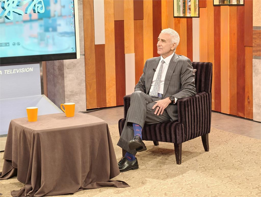 台股光輝十月獲利了結? 台灣先生警示居高思危!