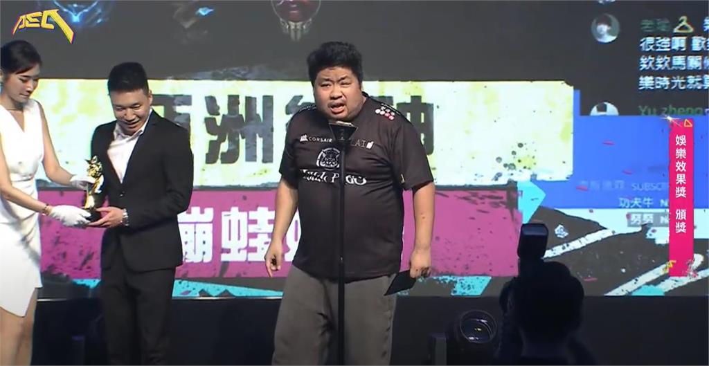 遭統神怒嗆「Toyz秒臉垮」!網熱議:他可能也沒想到 遭統神火爆怒嗆「Toyz尷尬臉垮」全被拍!網熱議:他可能也沒想到