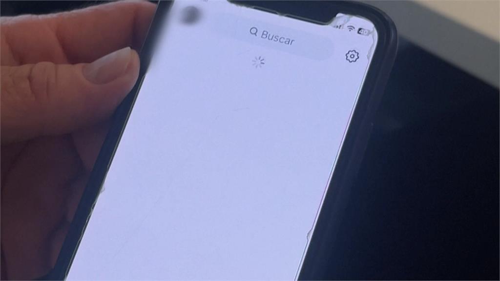 馬斯克大裁員顧人怨 X遭網攻大當機4萬用戶連不上