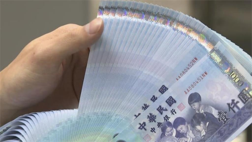 退休一族「選月底最後1天退保」慘了？達人搖頭曝地雷：恐少領近2萬元