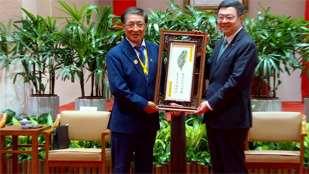 卓榮泰接見世總 再提三大目標 喊話台商回台投資