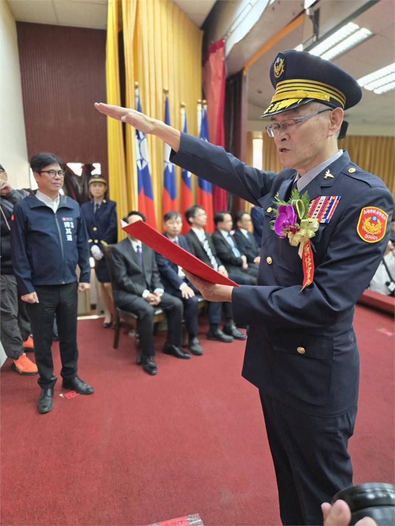 新任高雄市警察局趙瑞華上任　陳其邁親自主持交接典禮