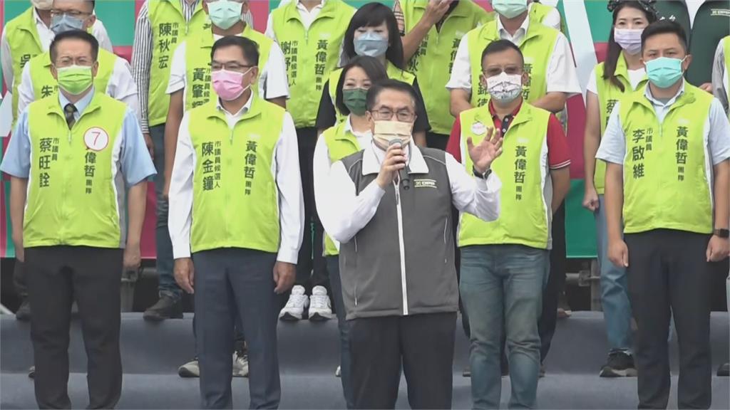 黃偉哲競總成立上萬人吶喊力挺 蔡總統授旗助講掀高潮