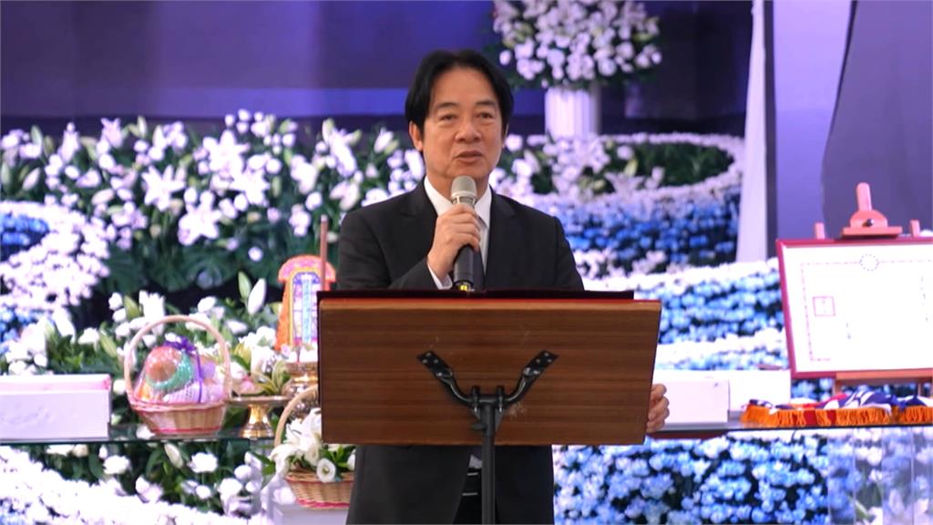 賴清德赴台東頒饒穎奇褒揚令　替陳瑩站台加油打氣　