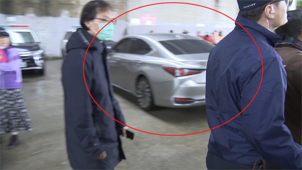 耍特權？國民黨立委徐巧芯　座車疑違規闖單車道恐挨罰