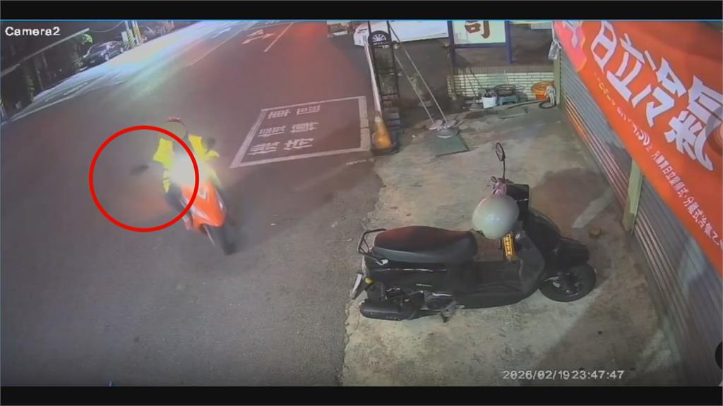 惡劣! 婦人玩刮刮樂偷走"萬元錢包" 警追查中