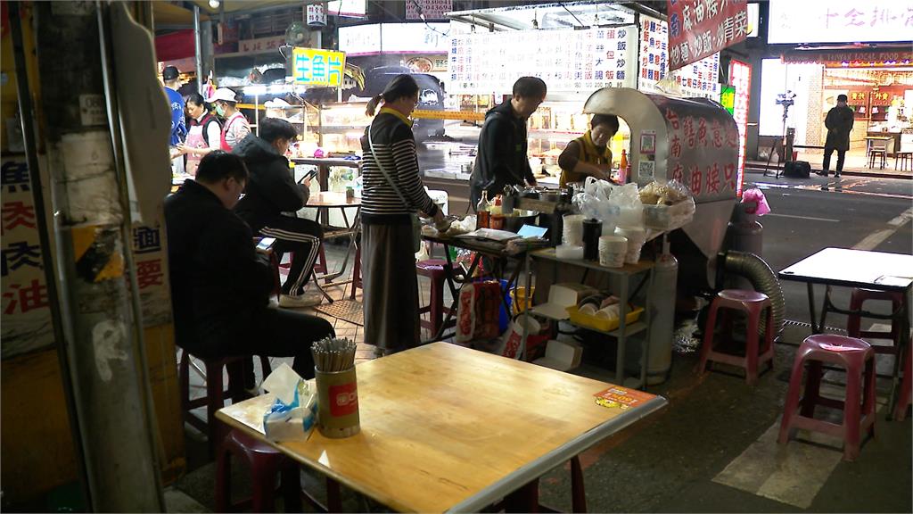台北延三夜市瓦斯外洩！　疑地震釀管線破裂　攤商急停業