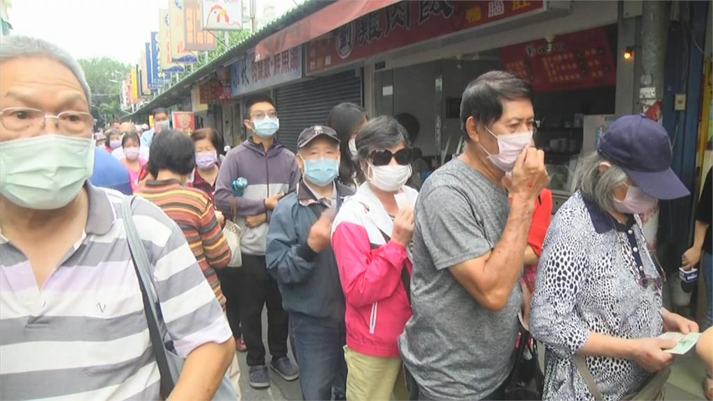 200換400!高雄夜市券搶搭五倍券商機吸客