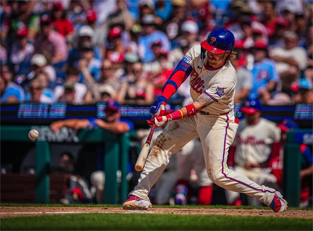 MLB(影)／這次換打者坦！從1分苦戰到9分煙火秀費城人重砲群宣告復活