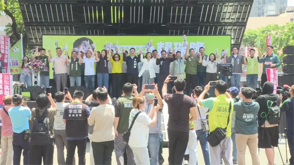 賴瑞隆小港區成立後援會！邱議瑩現身喊團結　盧秀燕南下助攻柯志恩