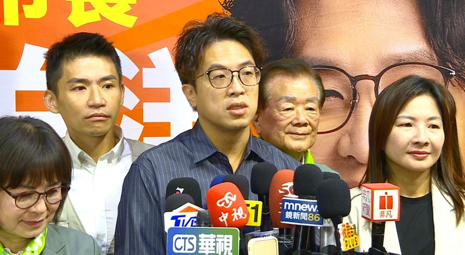 現身站台沈伯洋！　羅文嘉爆蔣萬安不敢在"雙城論壇"替台人發聲