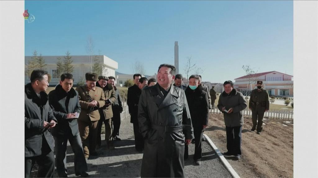 金正恩「皮衣穿搭」掀模仿熱潮！北朝鮮下令「不准學」看到就沒收