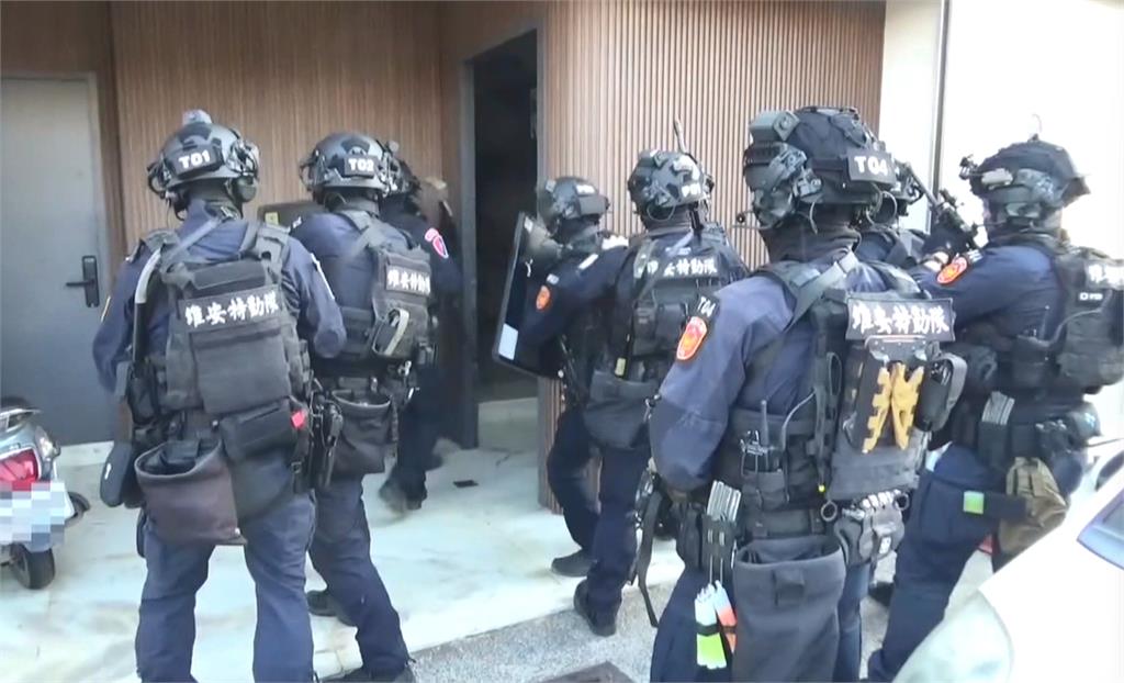 工地蟑螂！ 假冒居民恐嚇建設公司 12人遭逮移送