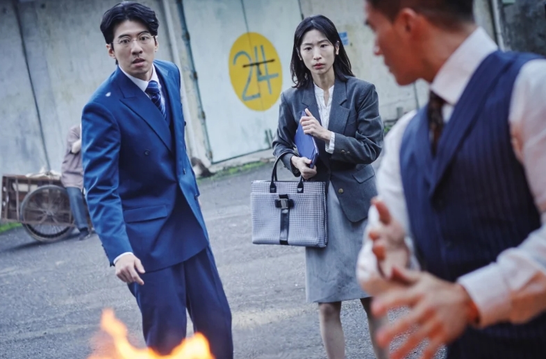 《商魂》周曉涵「車內起伏」太震撼!傅孟柏「超流利日語」全網驚掉下巴