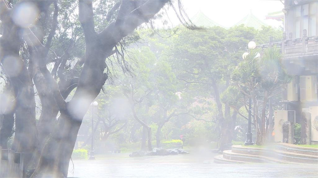 文化大學風強雨大　校方緊急宣布週三全校遠距授課