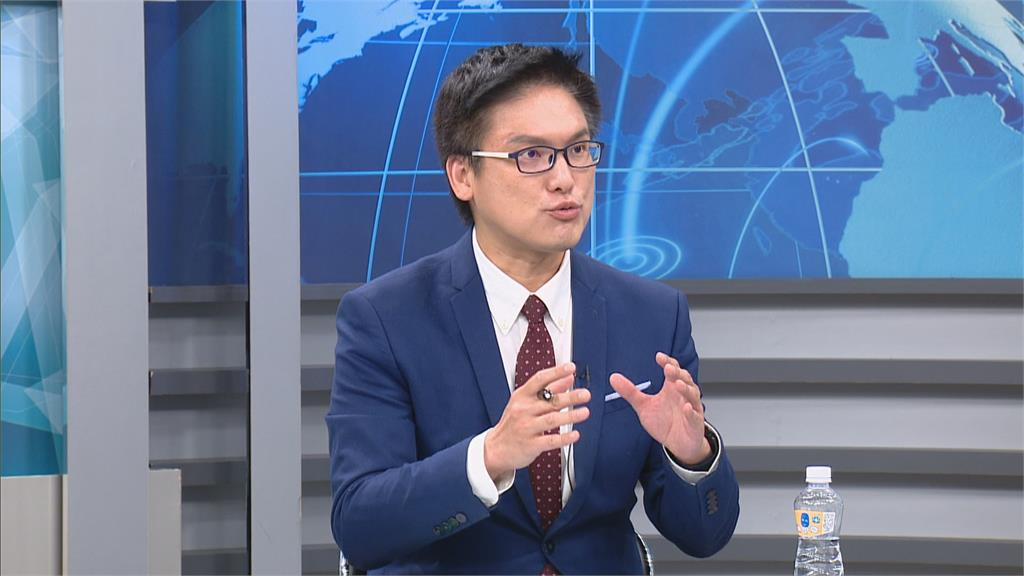 徐嶔煌諷:拿中國製造的機器人對付解放軍? 郭台銘挨批「科幻國防」