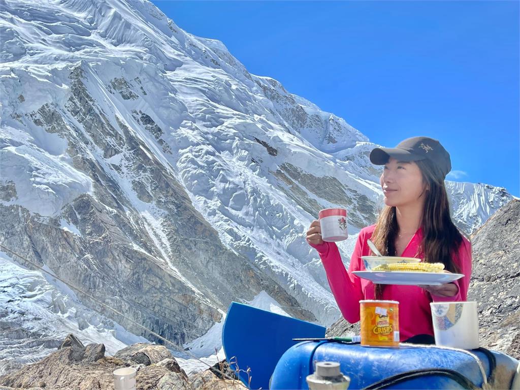 台灣登山正妹「冬攀K2」挑戰全球首例！曾格爾喊話：等我好消息