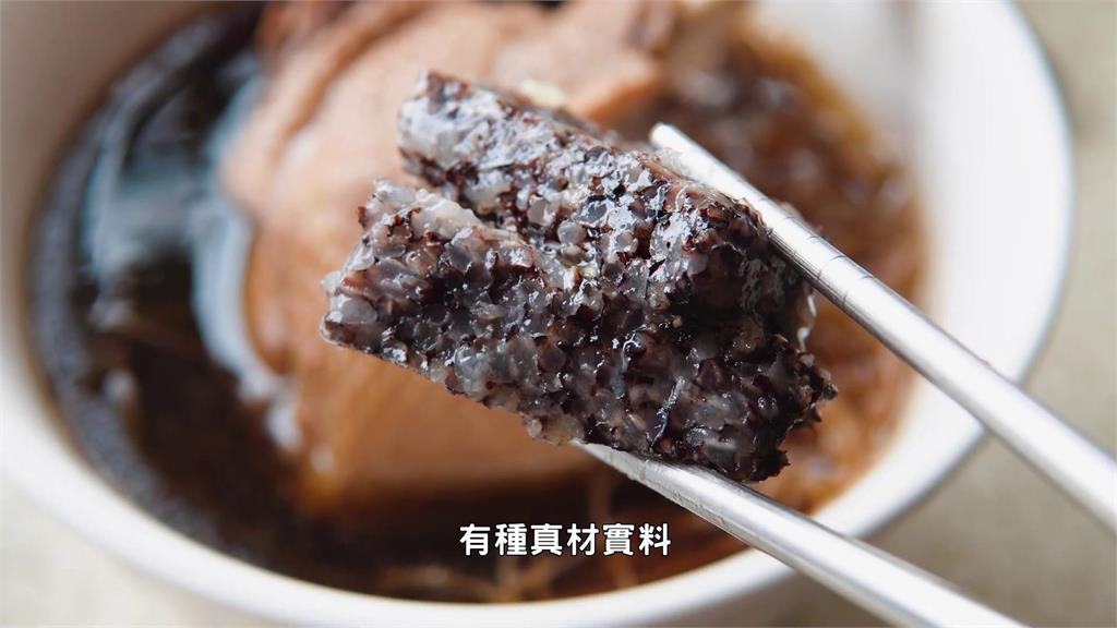 專業吃播主爽嗑高雄美食 知名拉麵店竟賣咖哩他曝:按規定輪流販售