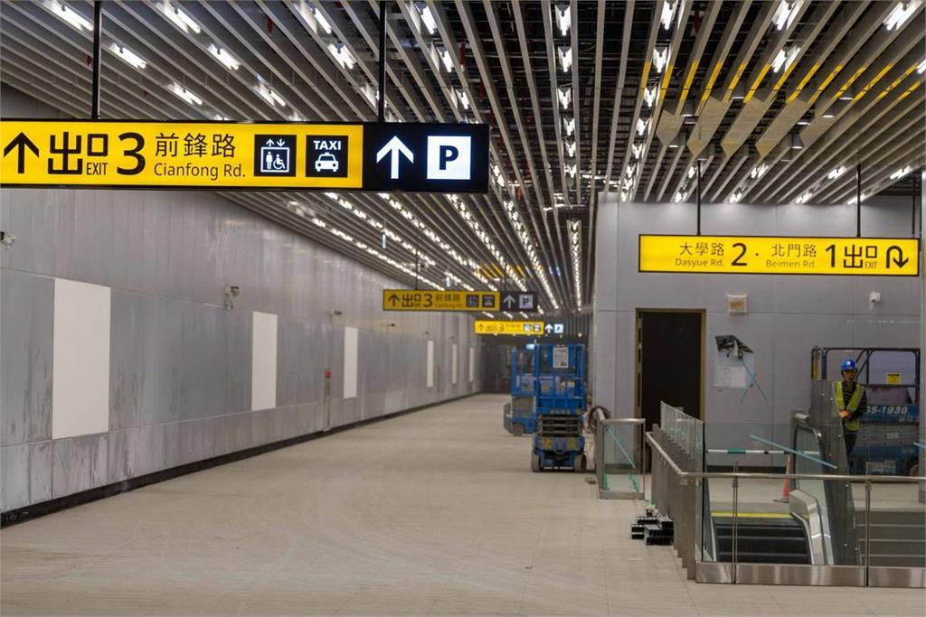 視察南鐵地下化　黃偉哲：同步改善交通與都市發展！