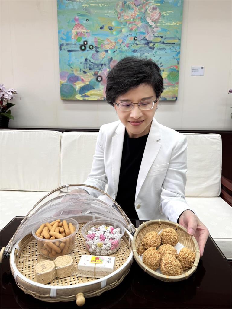 快新聞/過年「4點心」吃過不會念? 「鄭麗君公布解答」網喊:好懷念