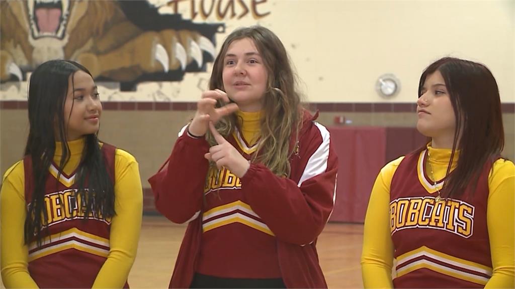 愛荷華聽障高中啦啦隊贏得校史首座獎盃　強調觸覺與視覺以熱情感受節拍