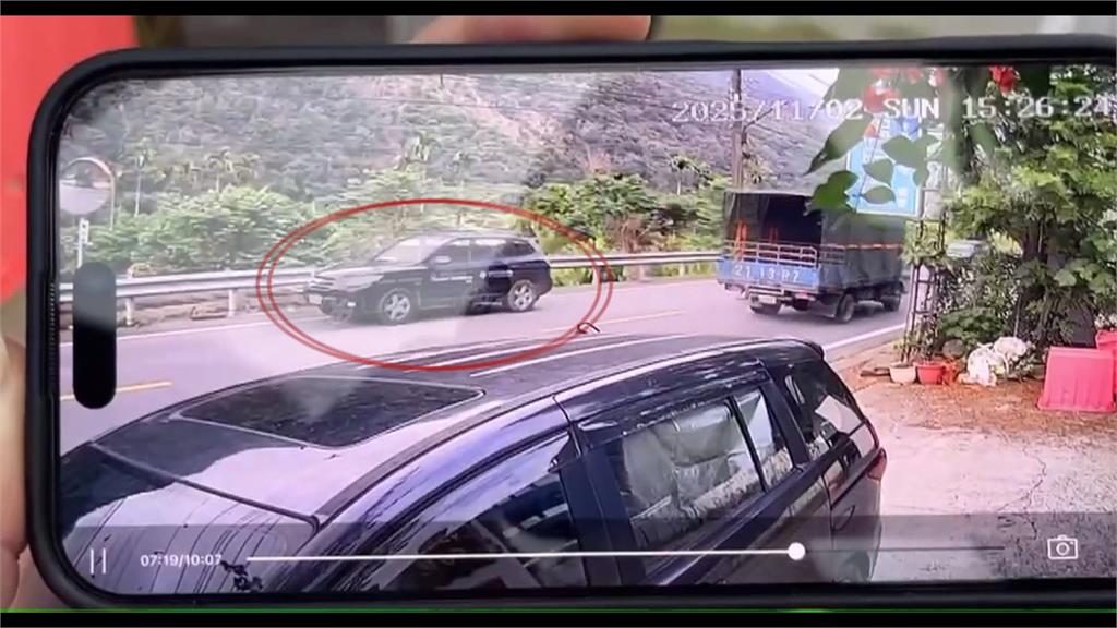 埔基醫院公務車自撞電桿　25歲訓練醫師「頸椎骨折」