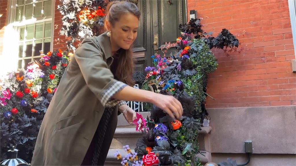 萬聖節也能很溫馨！　樂高花門廊營造特殊過節氣氛