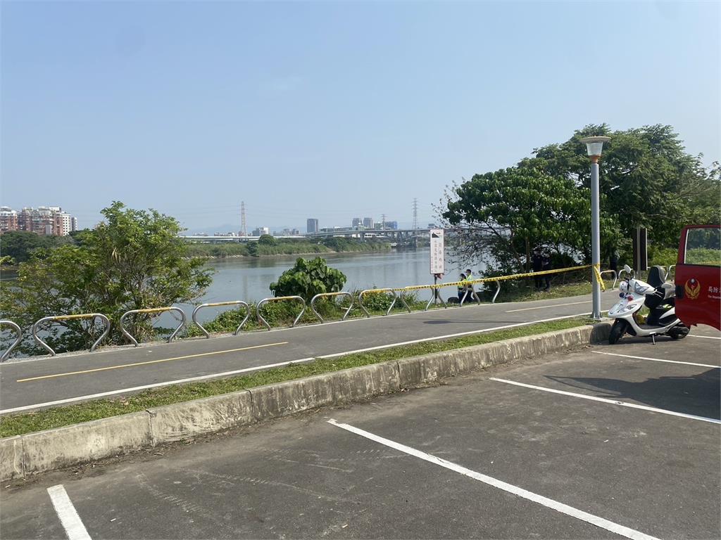 快新聞／嚇壞！板橋華江橋下驚見女浮屍　穿紫衣紅褲死因待查
