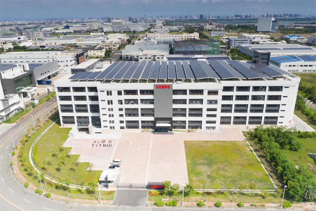 企業信賴熱區在台南,黃偉哲助產業落實投資達1852億!