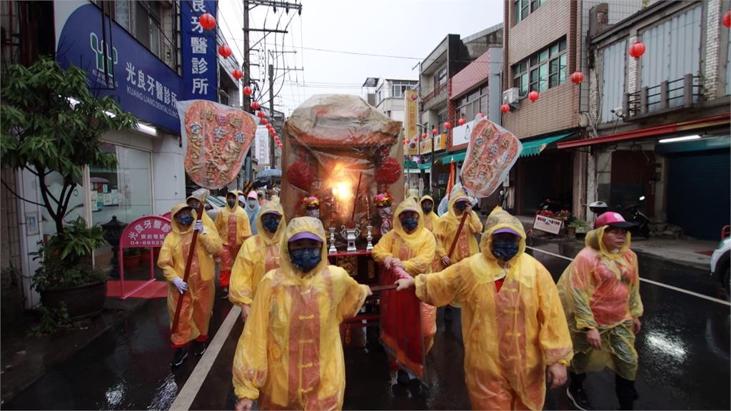 迎接溪湖全鎮大建醮 福安宮媽祖徒步至天后宮