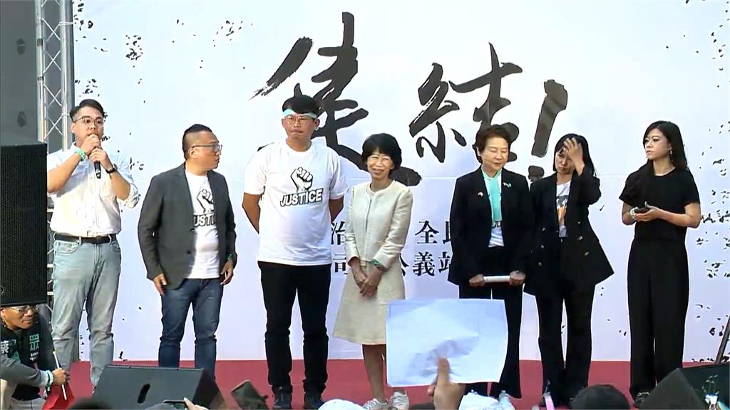 說詞多處與柯兜不攏 陳佩琪發言幫倒忙?