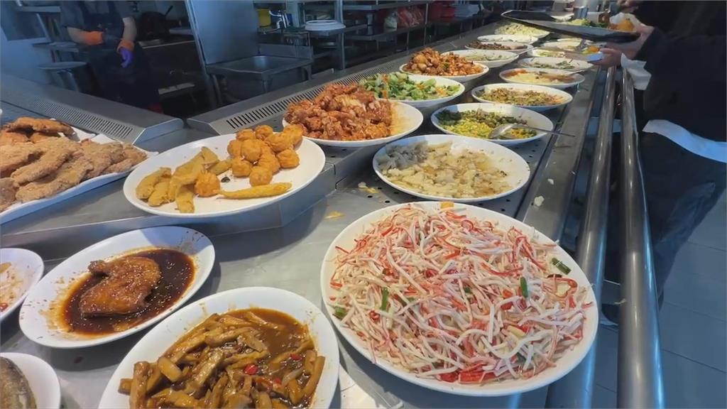 台北自助餐「2菜1魚」竟賣145元!大票網細看齊點「1原因」喊:正常