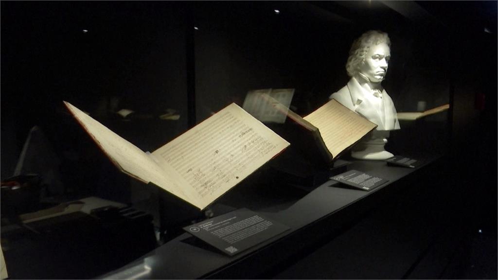 終章《歡樂頌》全球知名　德國展出貝多芬《第9號交響曲》原譜手稿