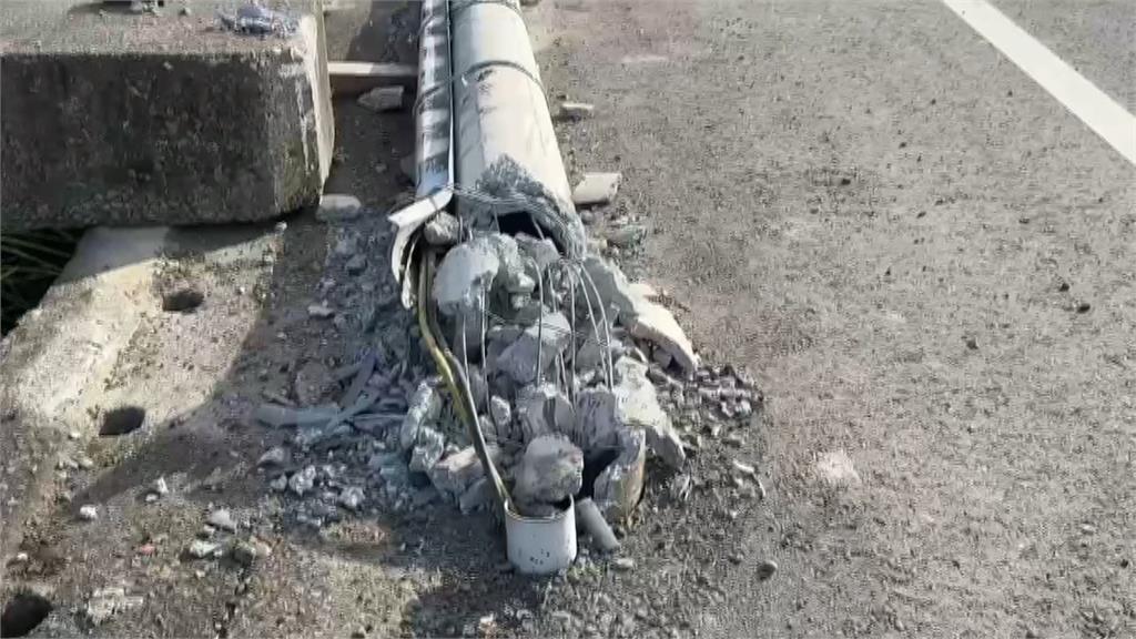 失控連環撞！酒駕男失控逆向暴衝　撞貨車、電桿鮮血直流