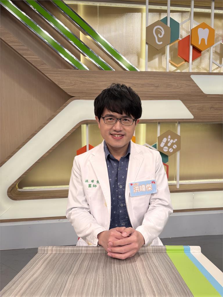 彭正自爆胖到80公斤買「肌肉裝」當日常服裝！幻想自己是「羅馬大猛男」