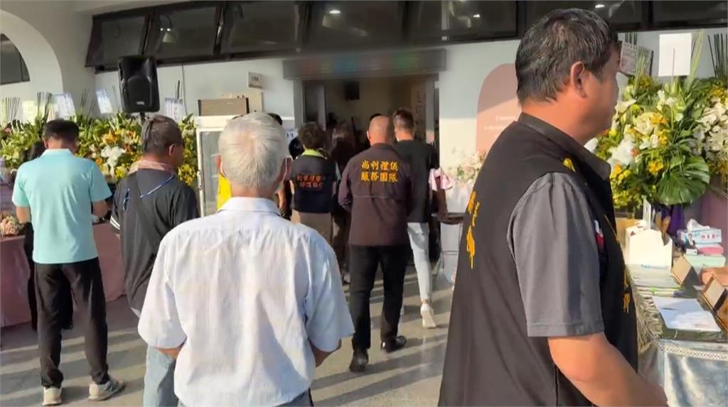 護理師遭輾身亡今告別式！　肇事駕駛未現身、年邁父代出席