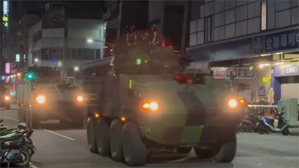 快新聞／八輪甲車、戰車實兵操演　333旅強化責任區戰備接替效能