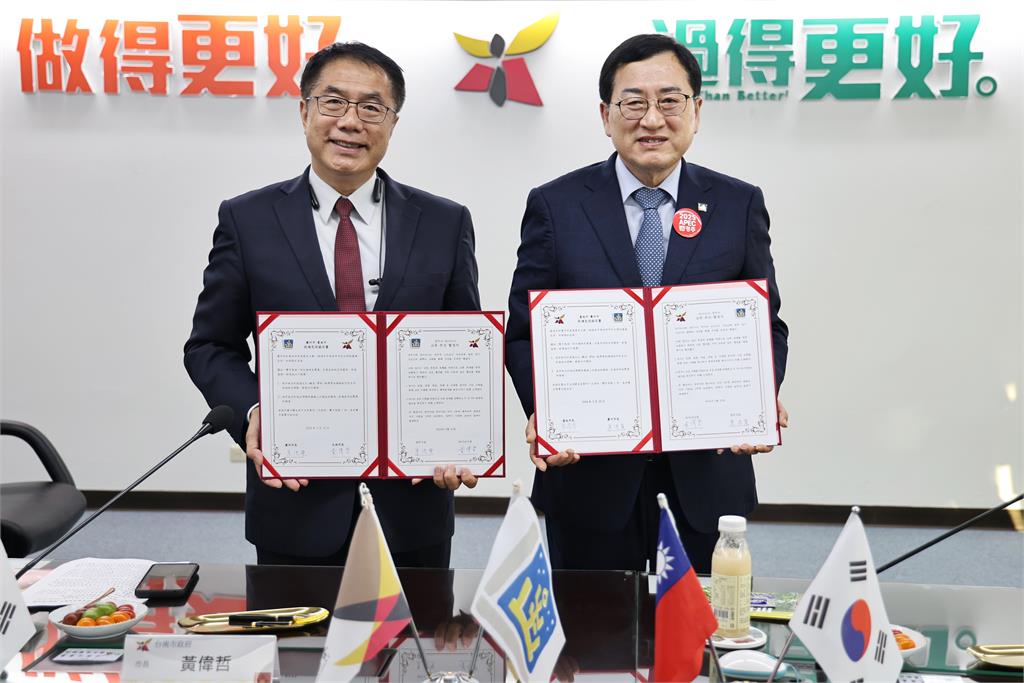 快新聞／恭喜姊妹市任APEC主辦城市！　黃偉哲委請林信義代轉祝賀信
