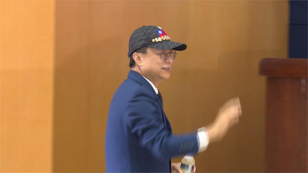 未受邀藍黨魁辯論還在氣！卓伯源質疑朱立倫包庇