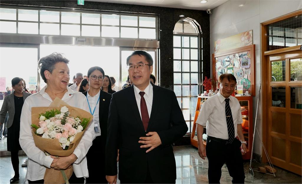 瓜地馬拉第一夫人訪台南 黃偉哲交流身障福利經驗