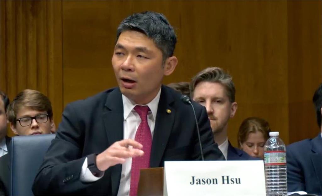 快新聞／前藍委公開質疑鄭麗文！嗆：無法阻止中共軍演、軍購案讓美方不滿